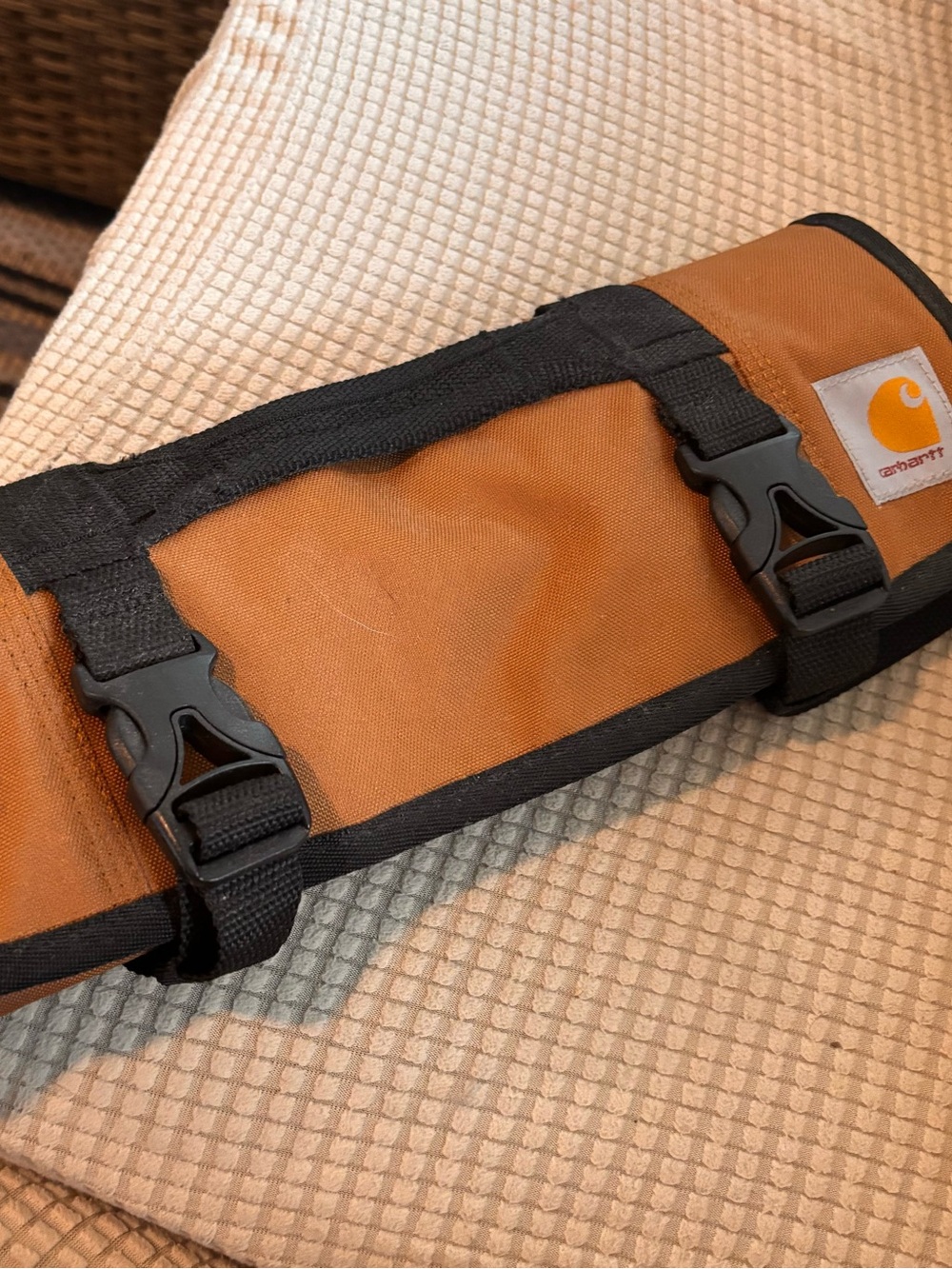 Carhartt 18 pocket utility roll new without tags